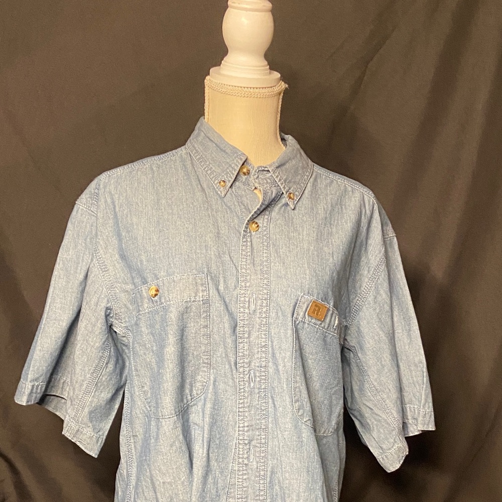 CarLight Blue Denim Short-Sleeve Button-Down Shirt